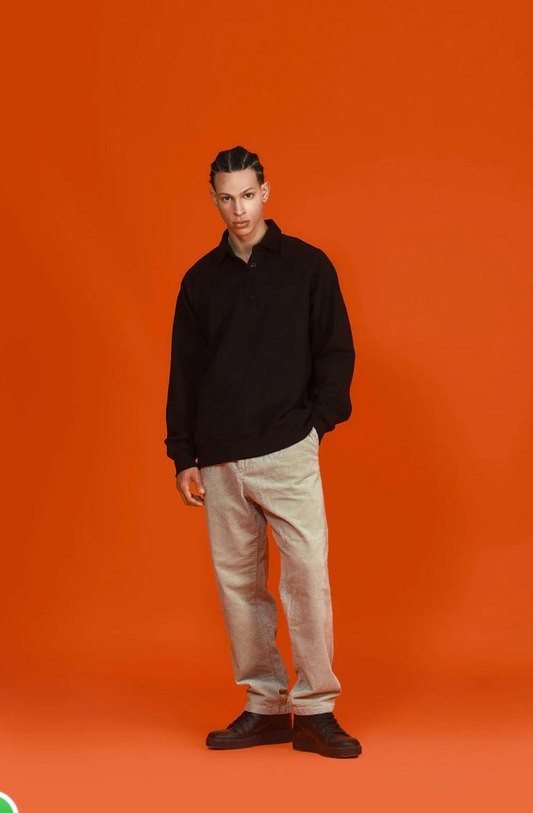 BLACK POLO SWEATSHIRT
