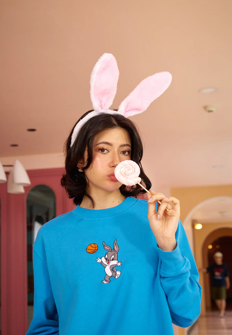 TUNES BUN HUN OVERSIZED SWEATSHIRT