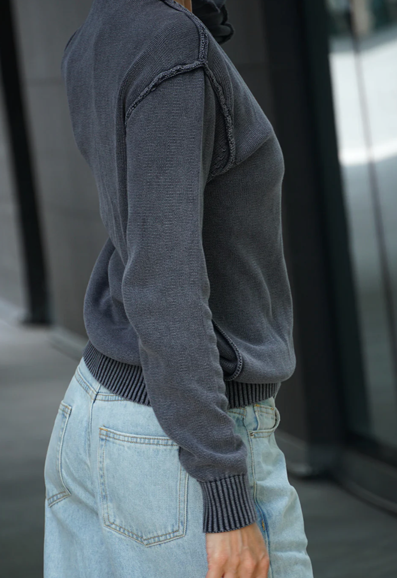 CHARCOALCAST CREWNECK SWEATSHIRT