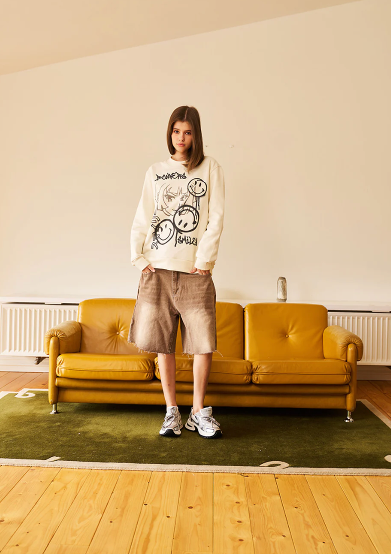 SMILEY ORIGINALS OFF WHITE SWEATSHIRT