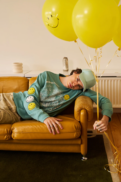 SMILEY ORIGINALS CHENILLE PATCH SLEEVES SWEATSHIRT