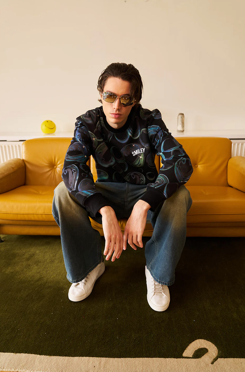 SMILEY ALL OVER SWEATSHIRT