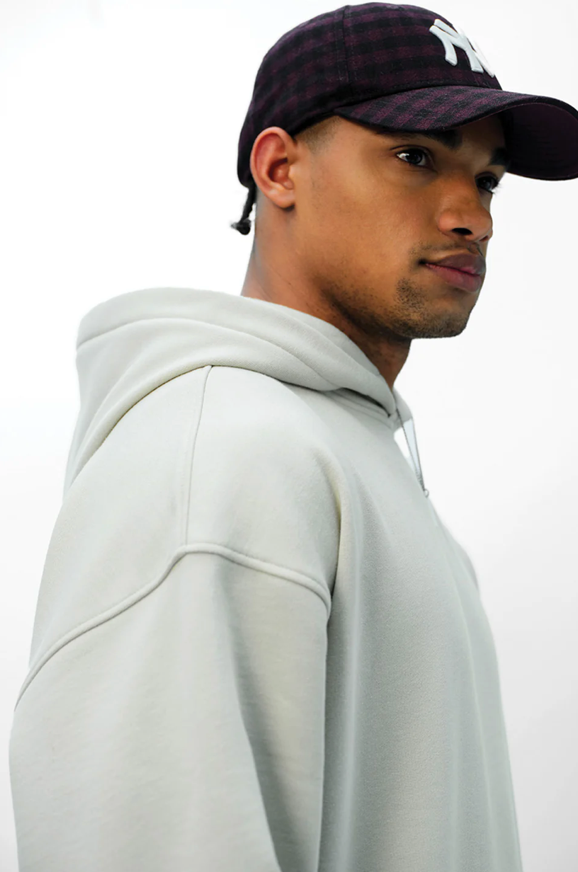 CLOUDY WEAR A HUG OVERSIZED HOODIE