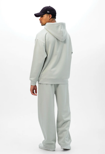 CLOUDY WEAR A HUG OVERSIZED HOODIE